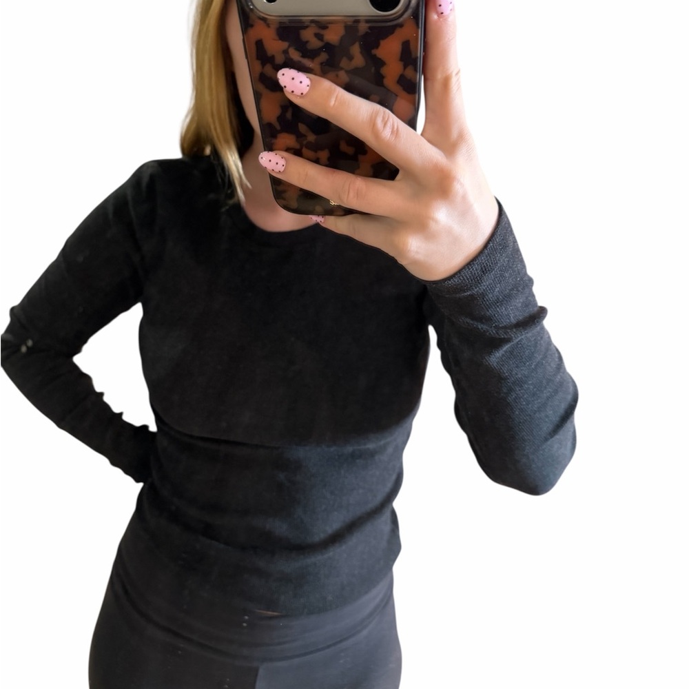 Aritzia Homestretch Long Sleeve Women's Top